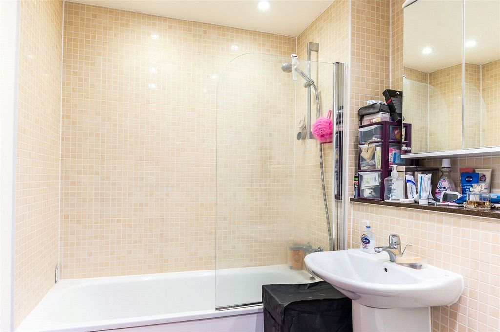 Property photo 3 of 7 Picture No. 08