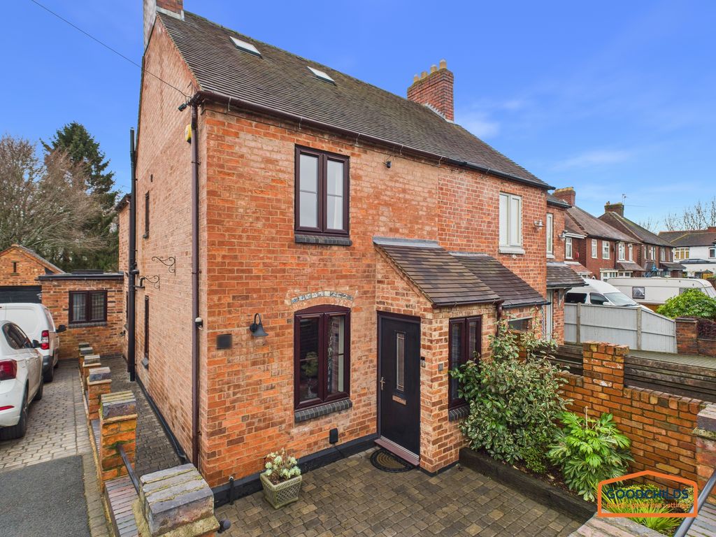 Property photo 2 of 35