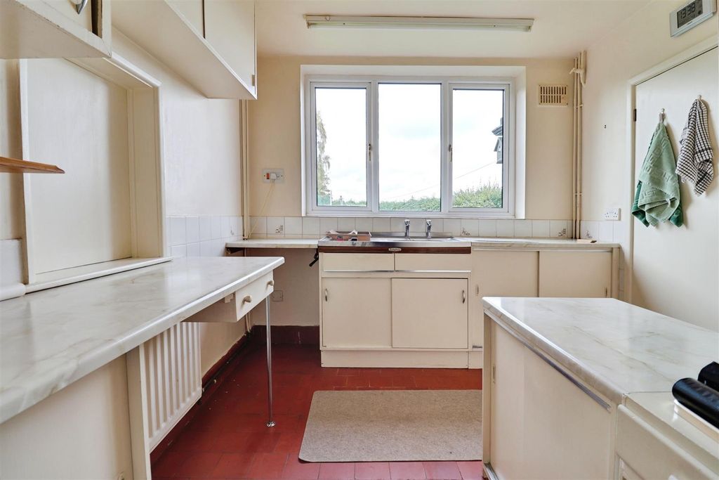 Property photo 3 of 23 6037430F-Img_4082-Img_4084.Jpg