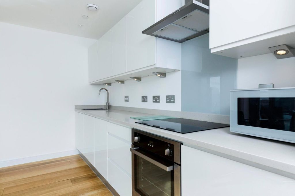 Property photo 2 of 14 44.Jpg