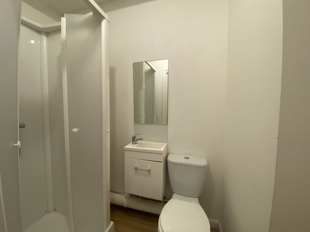 Property photo 3 of 4