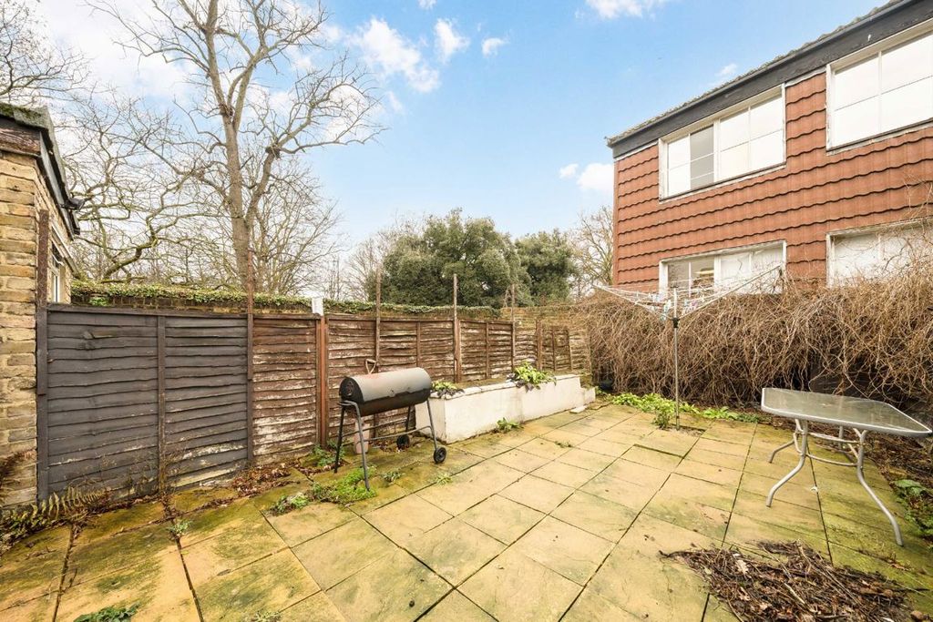 Property photo 2 of 2