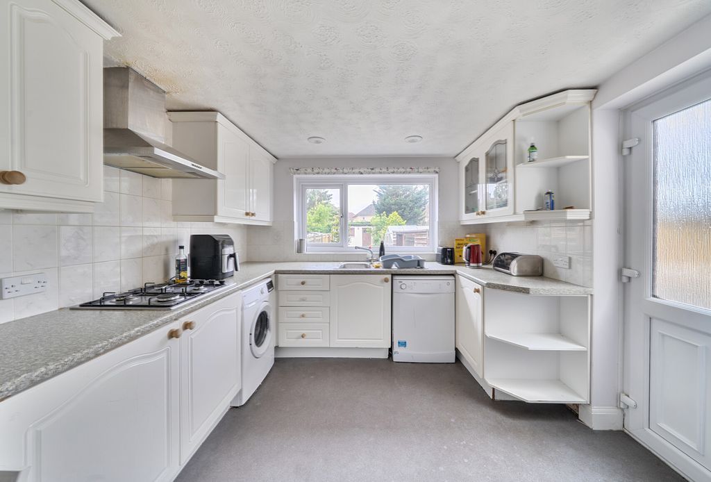 Property photo 3 of 10 1468724-9-6A1d65B...