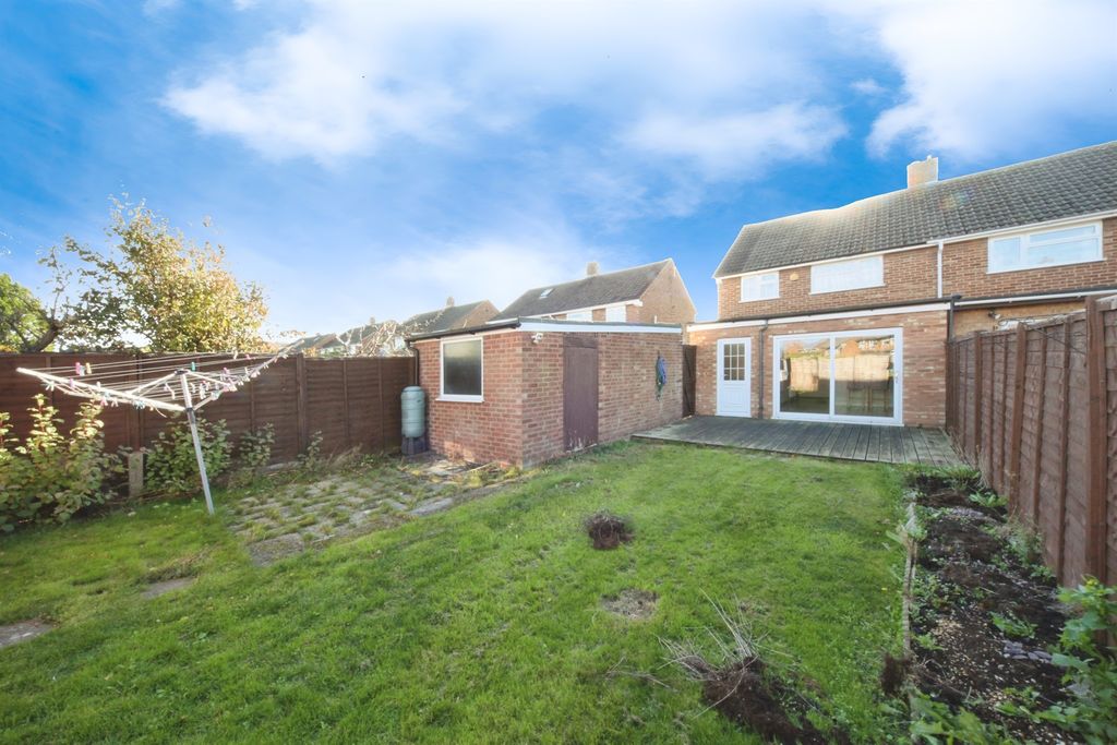 Property photo 3 of 13