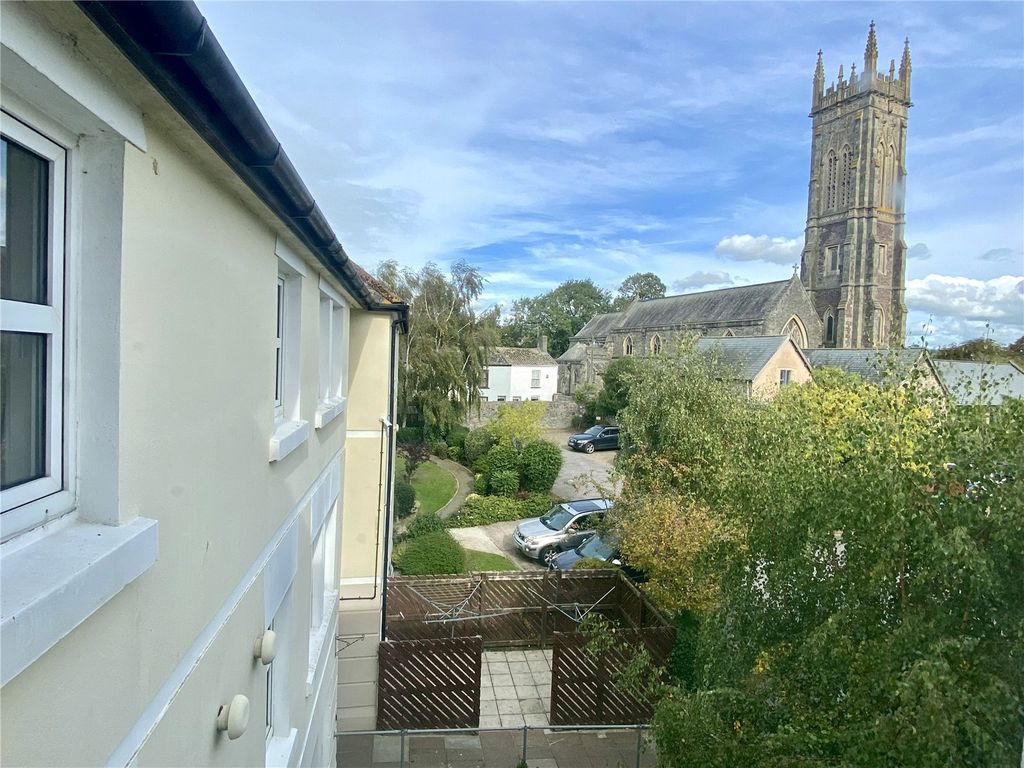 Property photo 3 of 14 Picture No. 09
