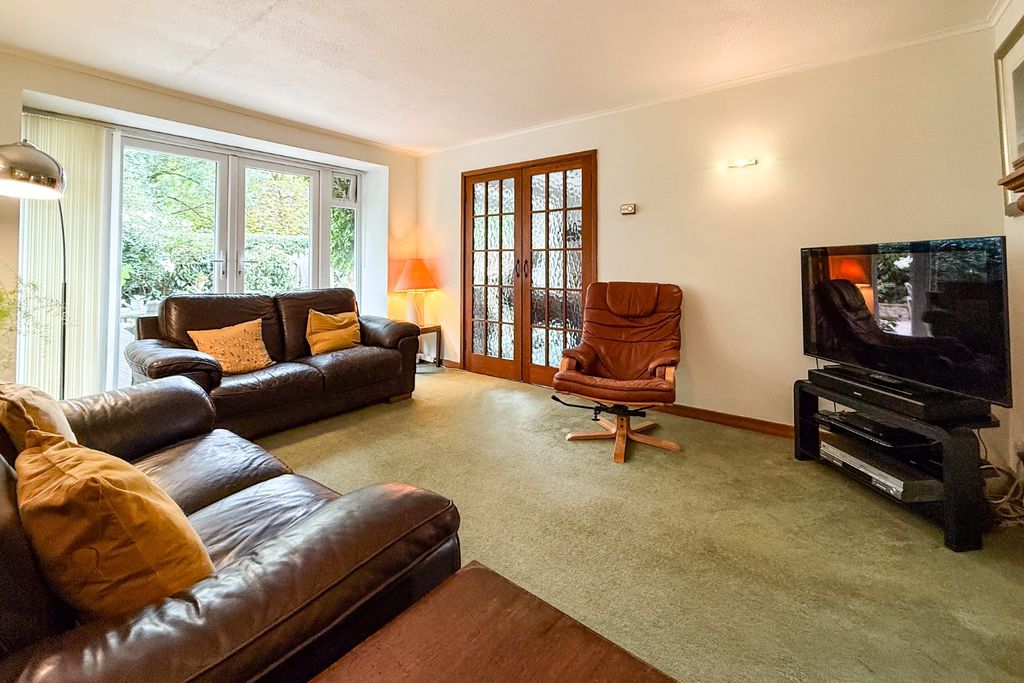 Property photo 3 of 17 4375927