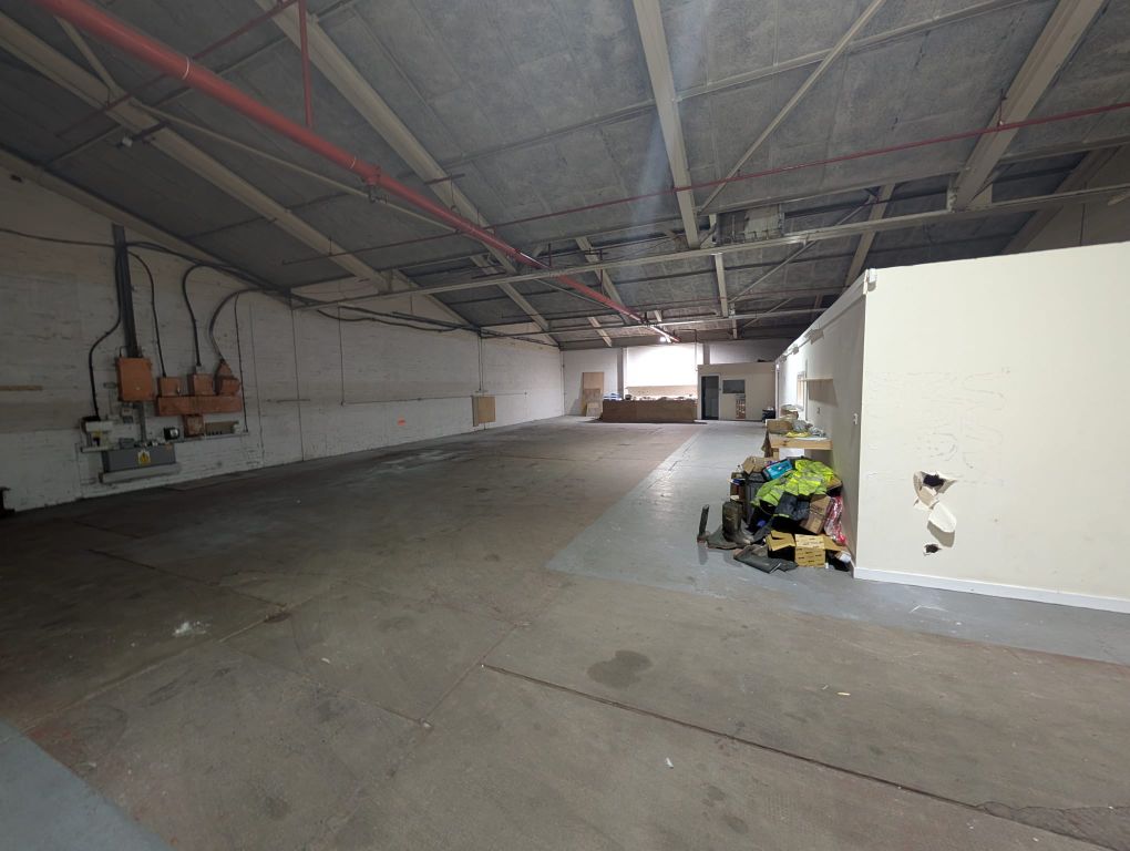 Property photo 3 of 5