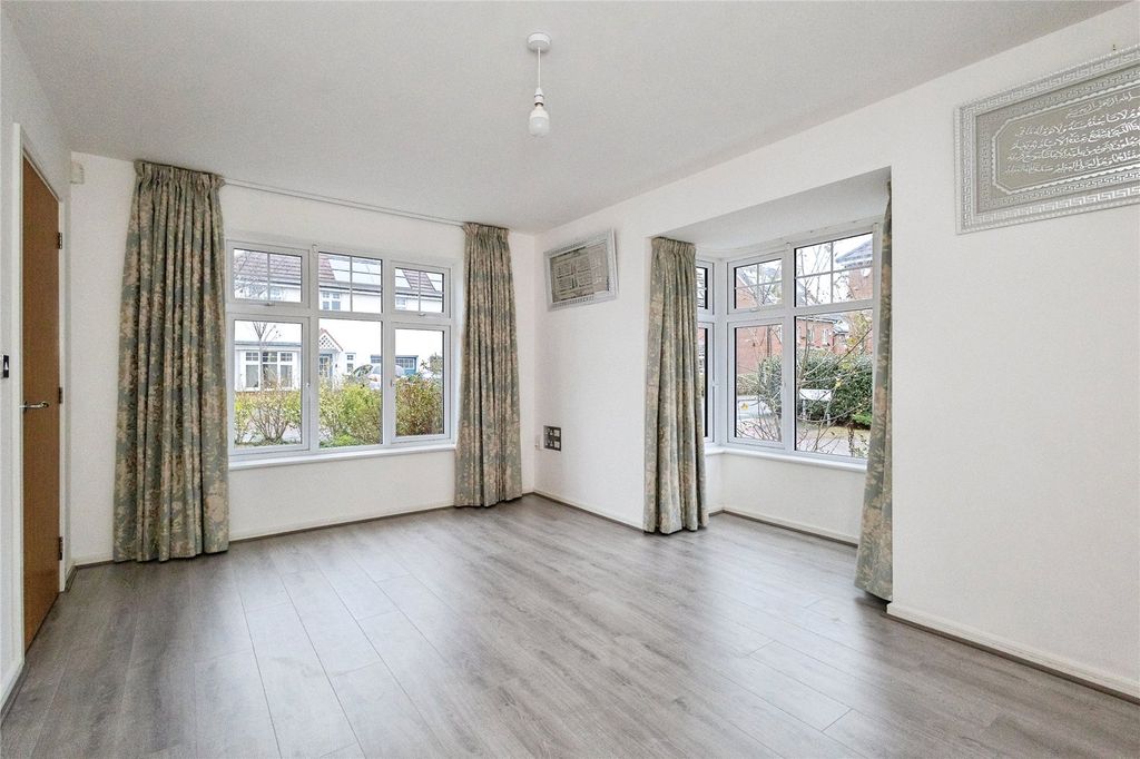 Property photo 3 of 23 Picture No. 67