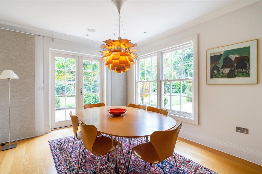 Property photo 3 of 33 81536_1-Ashwood-Place (17).Jpg