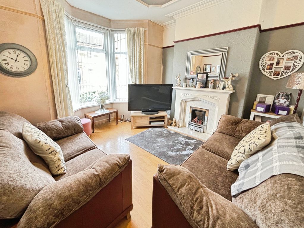 Property photo 3 of 21 3