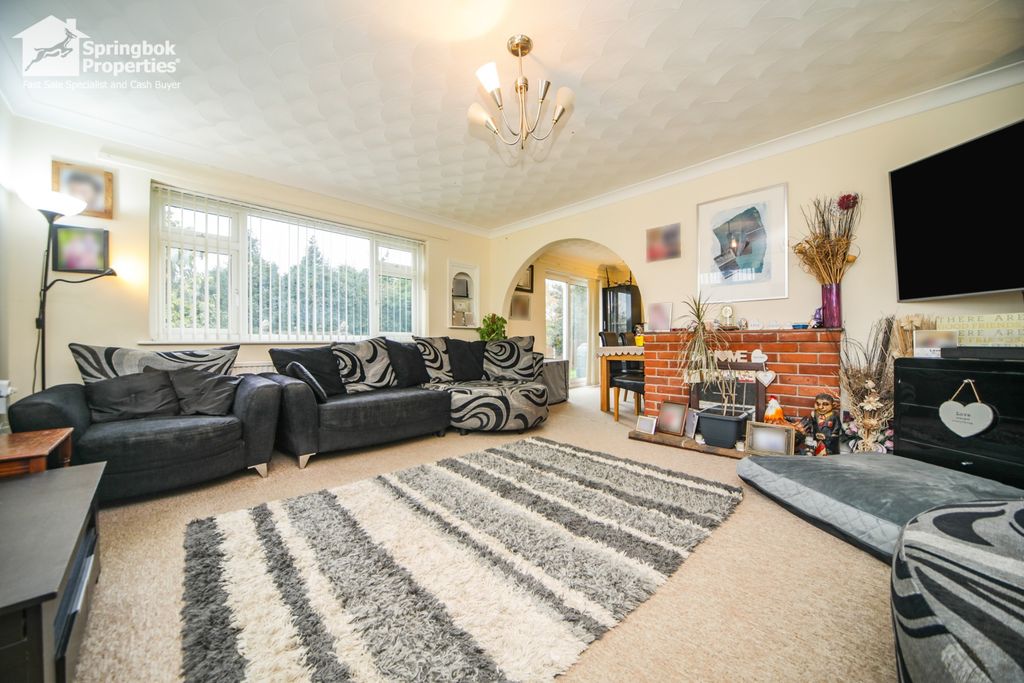 Property photo 2 of 18 Image 1