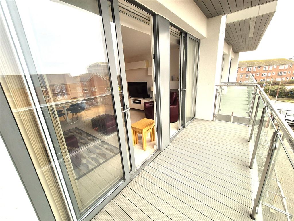 Property photo 3 of 15 Altbal2.Jpg