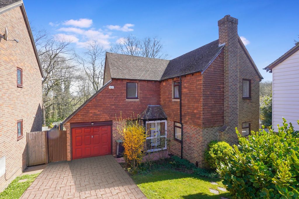 Property photo 2 of 23
