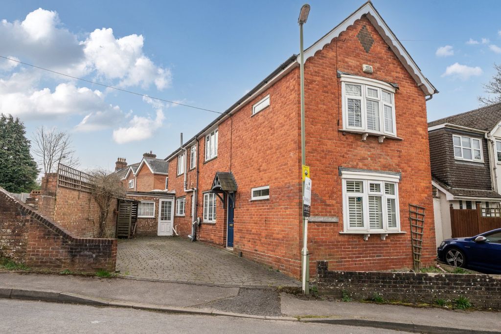Property photo 2 of 12 Picture No. 39