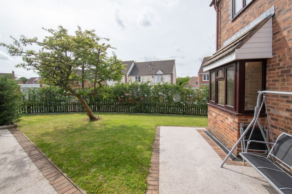 Property photo 3 of 22