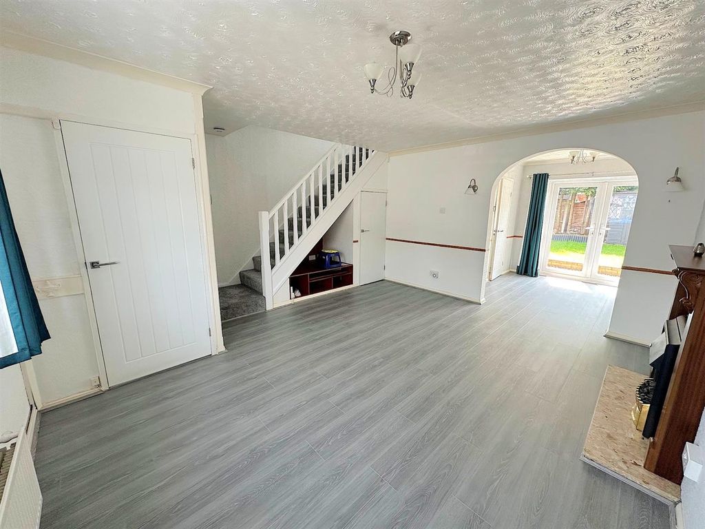 Property photo 3 of 24 000.Jpg