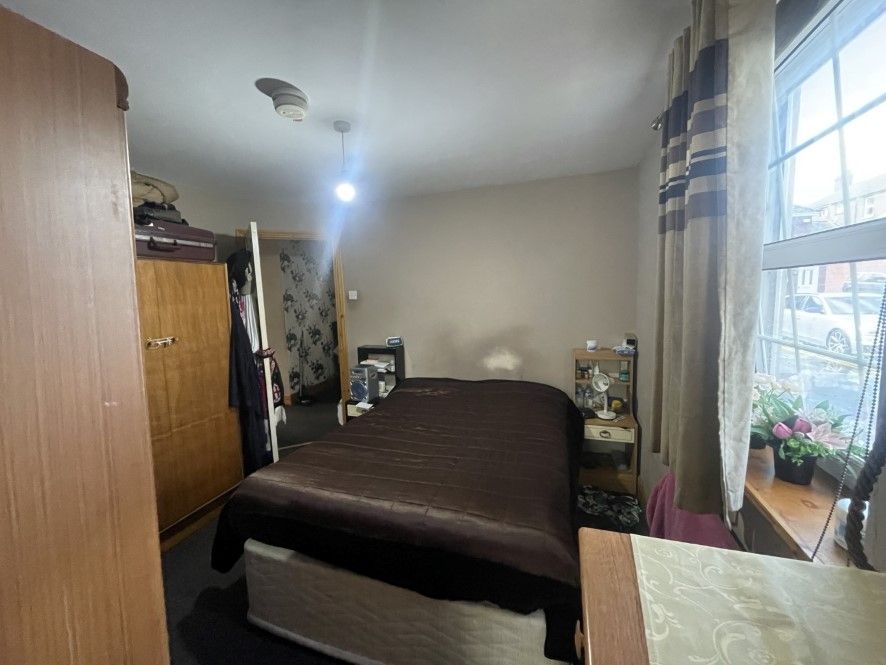 Property photo 3 of 5