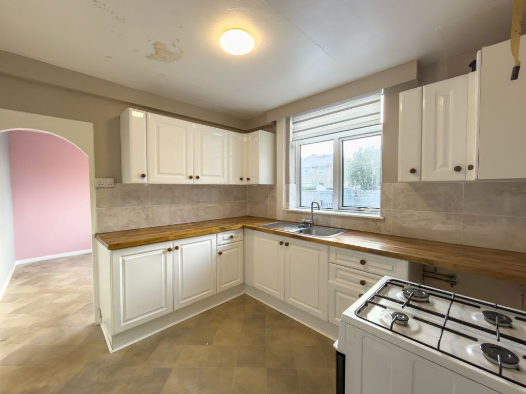 Property photo 3 of 10 Image 3