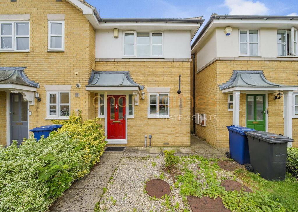 Property photo 1 of 10 9d75437E-1c58-42Bb-8045-c30B857dc3Da.Jpg