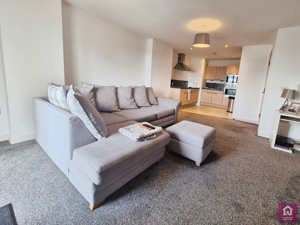 Property photo 2 of 15 Pbox-Img.Jpg