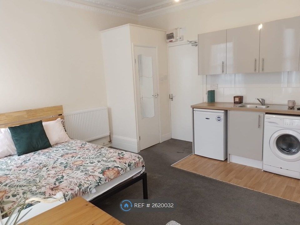Property photo 3 of 7