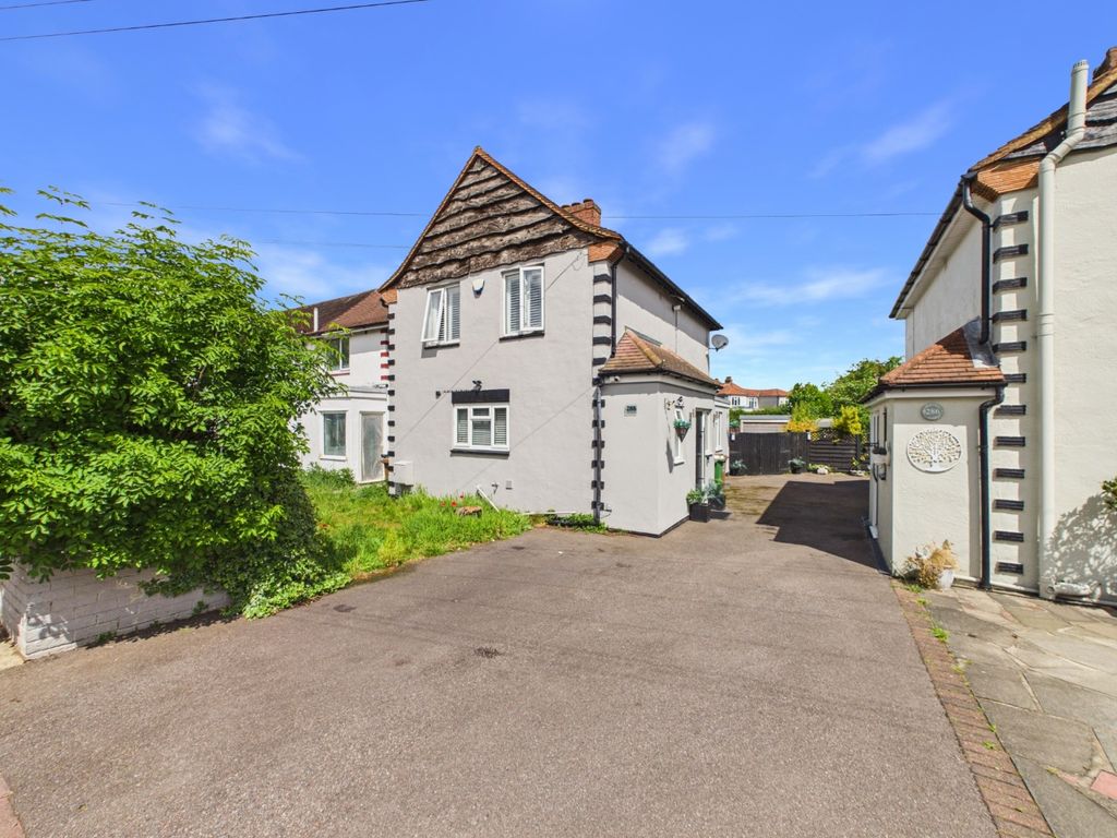 Property photo 1 of 24 5163701