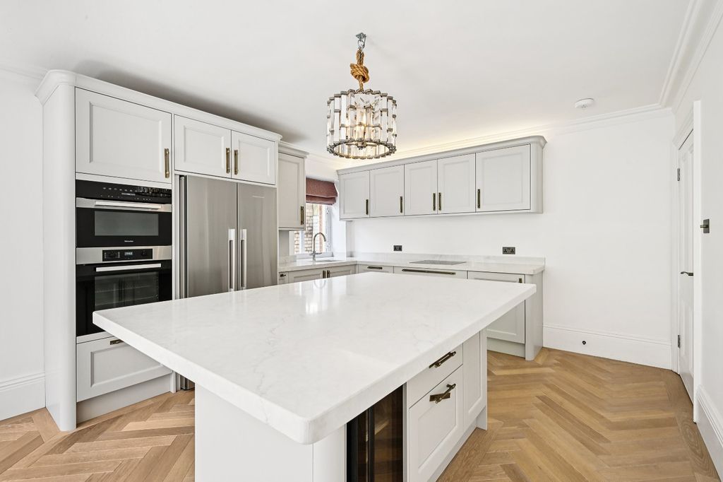 Property photo 1 of 15 Kitchen