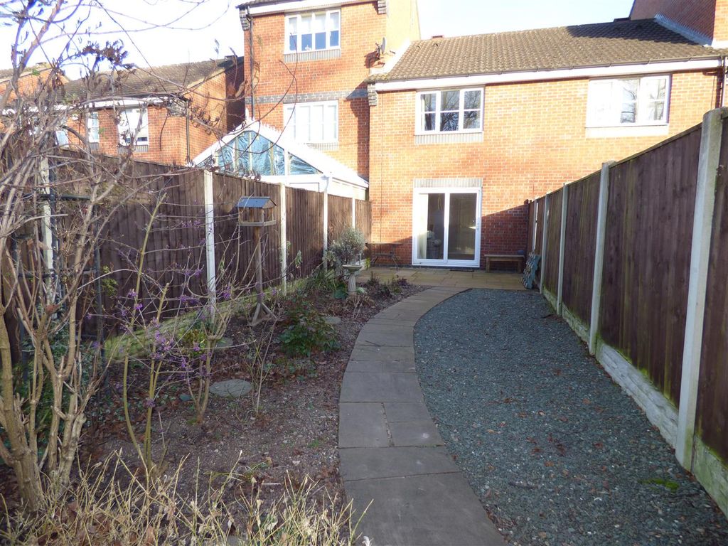 Property photo 2 of 10 5 Wren Court Rear Property.Jpg