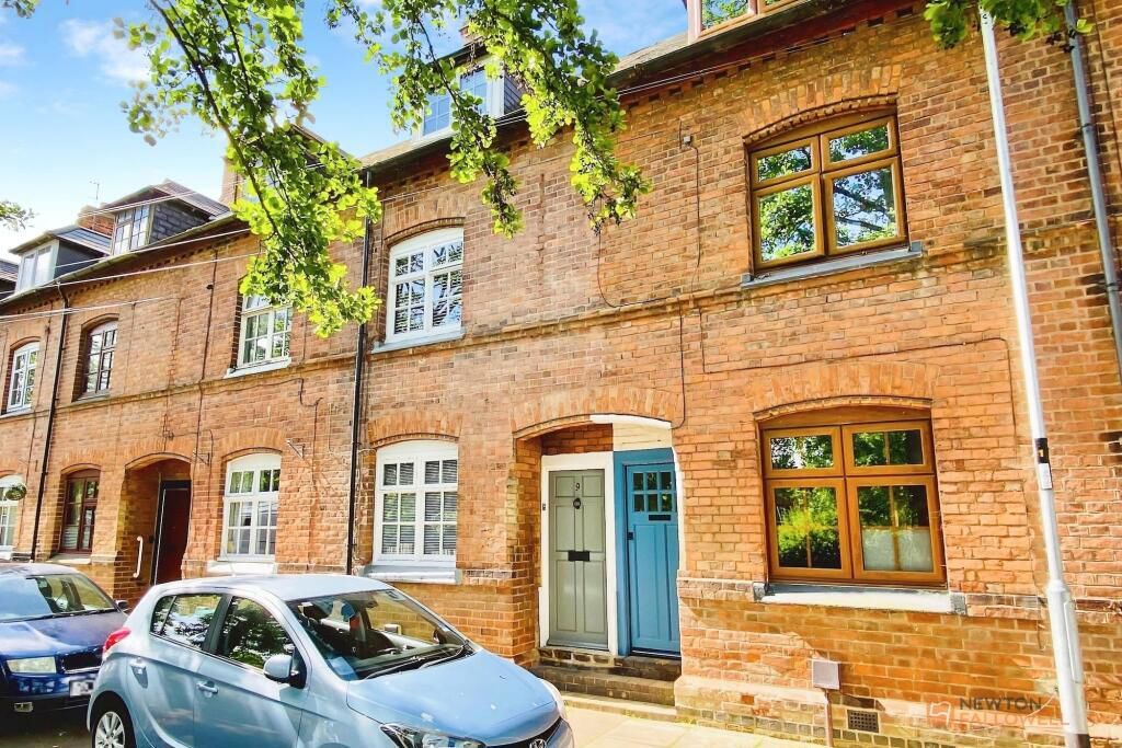 Property photo 1 of 18