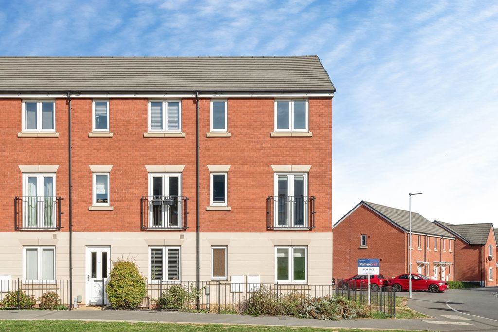 Property photo 1 of 15 Pbox-Img.Jpg