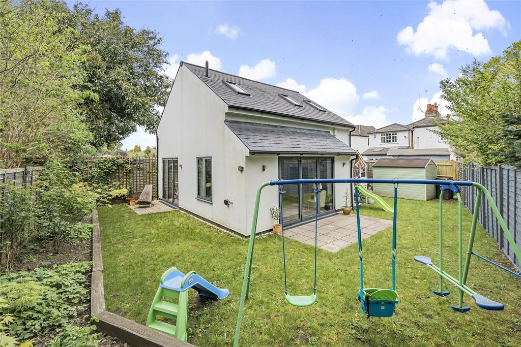 Property photo 1 of 16 Picture No. 10