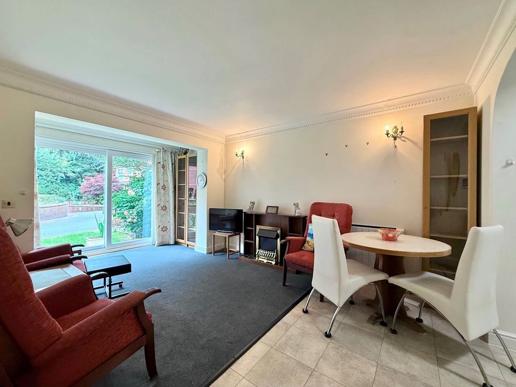 Property photo 3 of 18