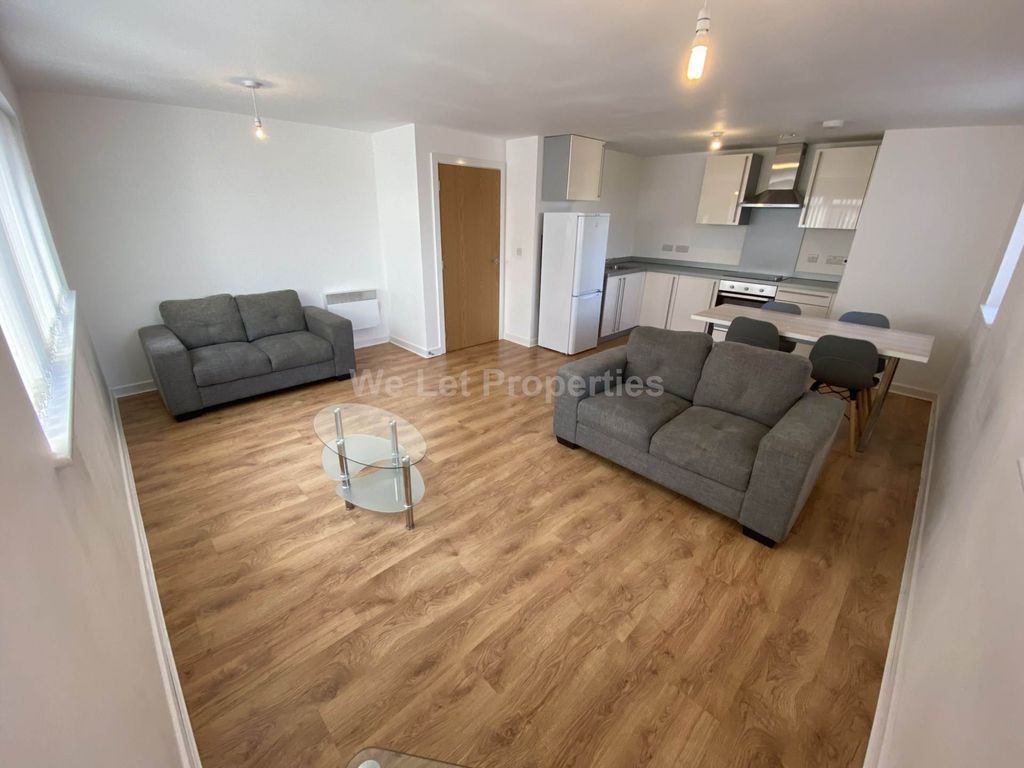 Property photo 2 of 9