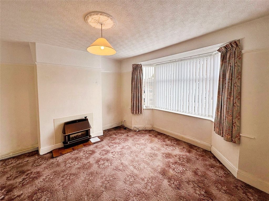 Property photo 2 of 12 Picture No. 23