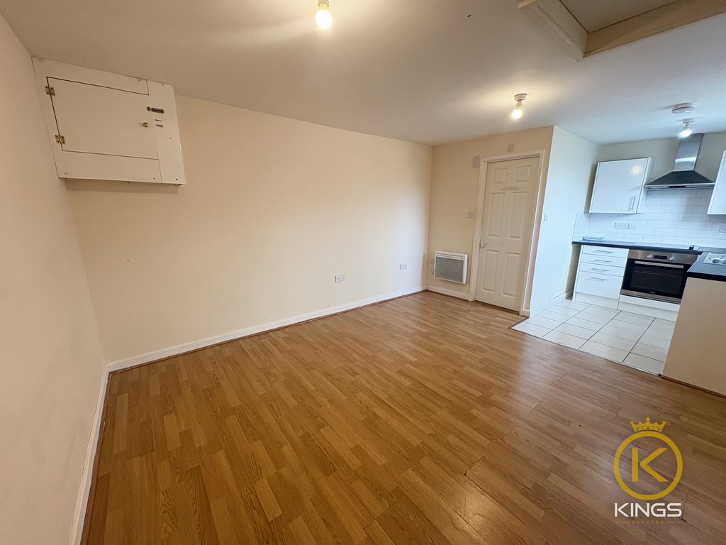 Property photo 1 of 5 125 Eastney Studio (1)