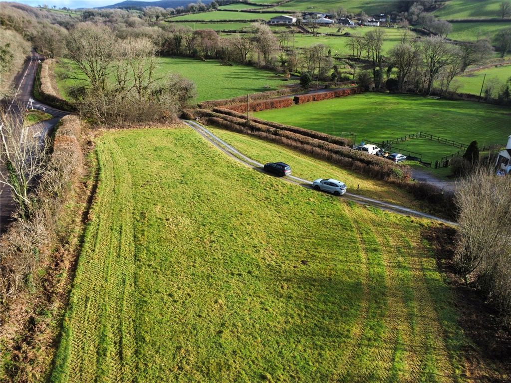 Property photo 2 of 23 Field