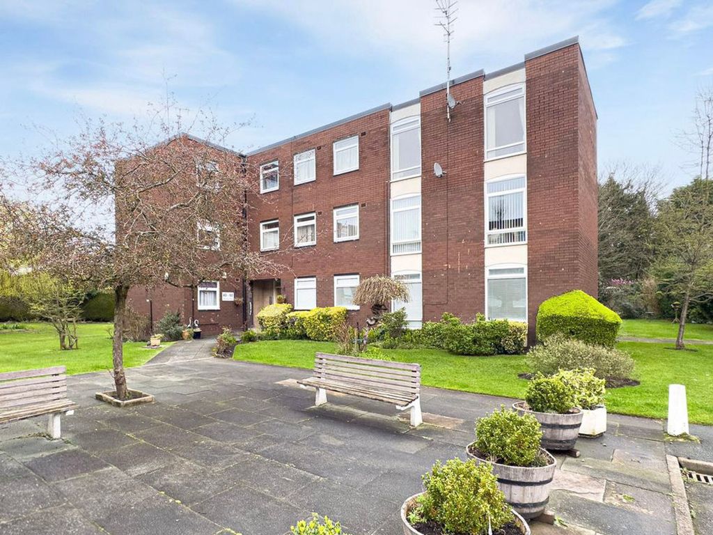 Property photo 1 of 16