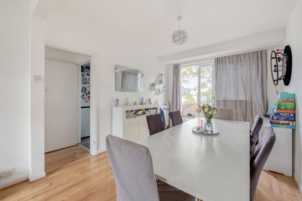 Property photo 3 of 12 Picture No. 08