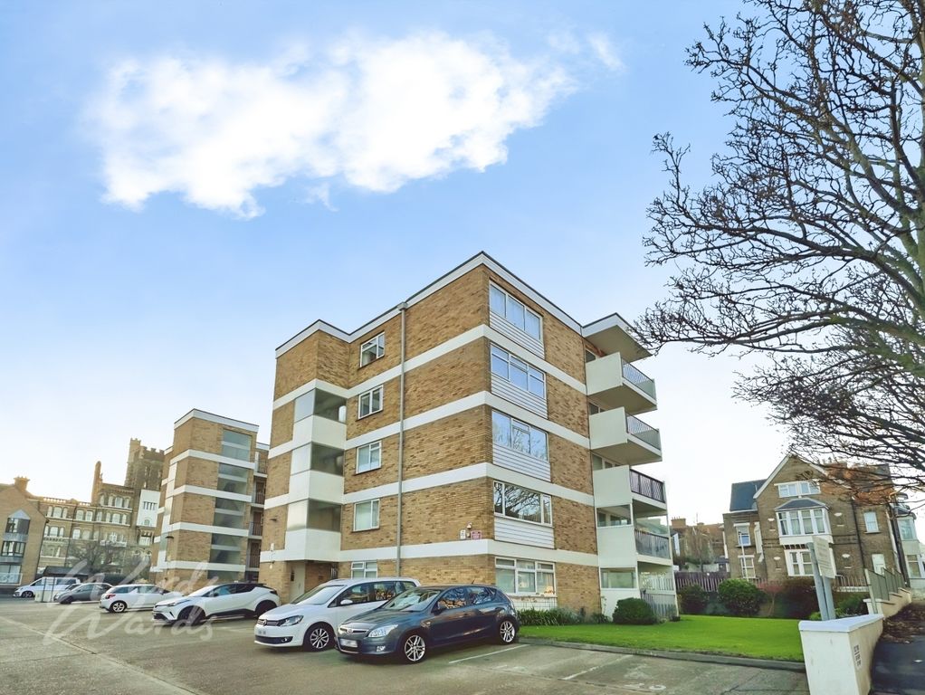 Property photo 1 of 11 Gateway Main Use