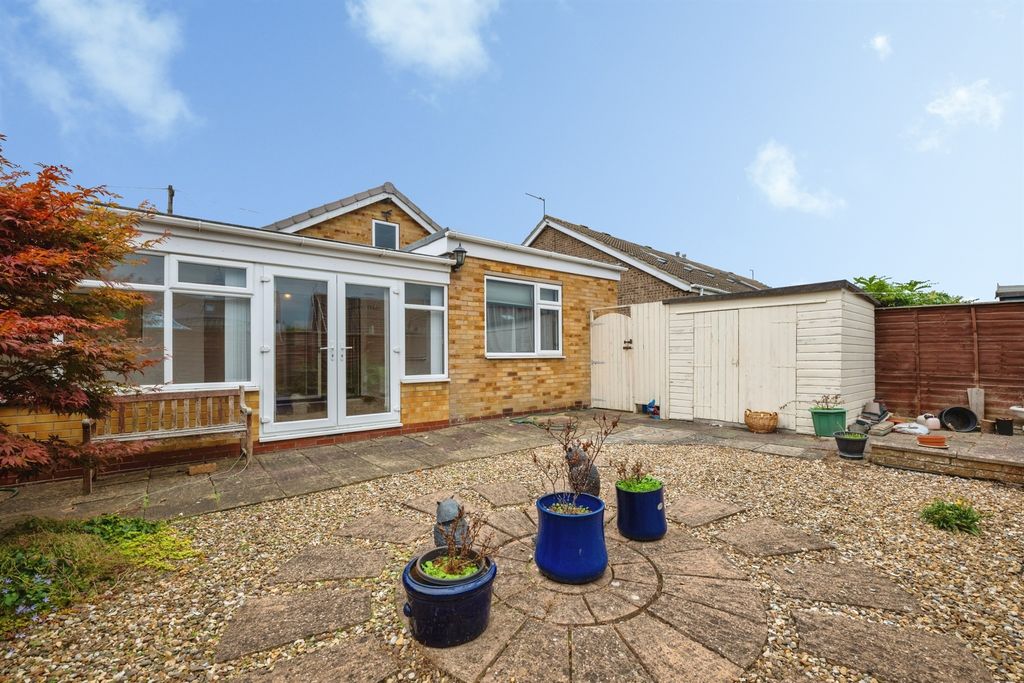 Property photo 2 of 22