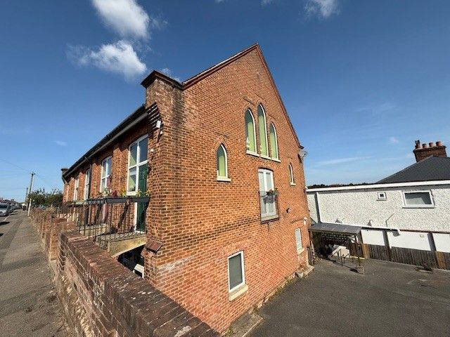 Property photo 1 of 22