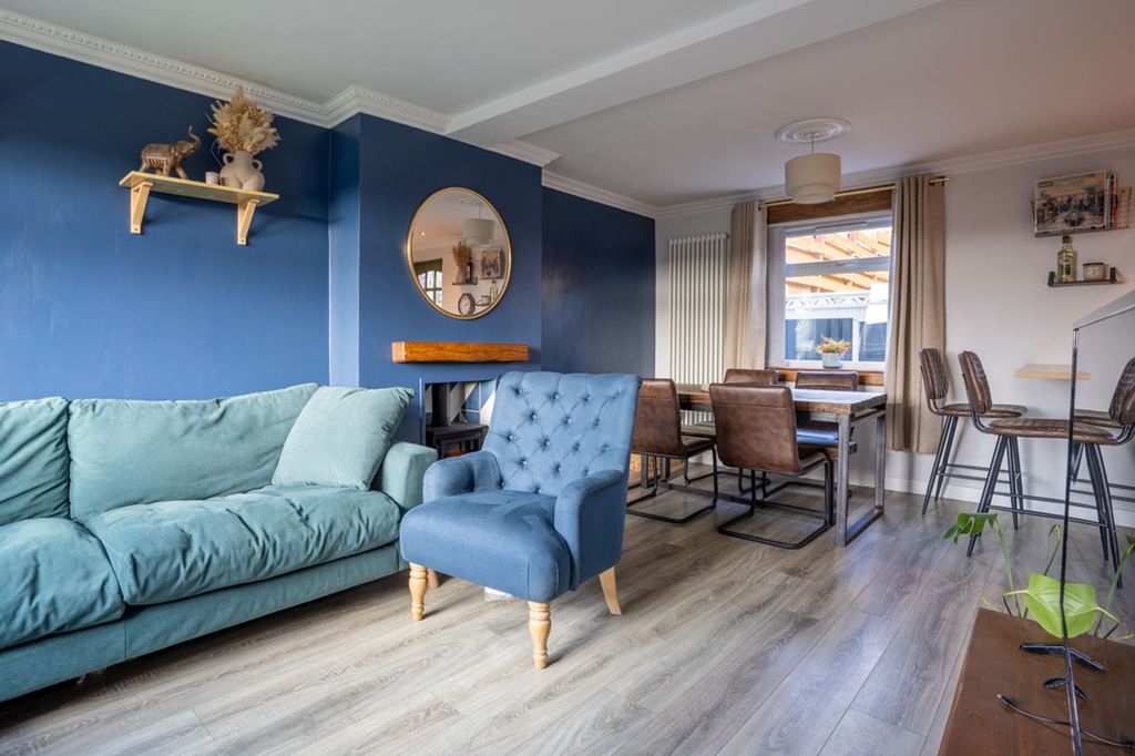 Property photo 1 of 38