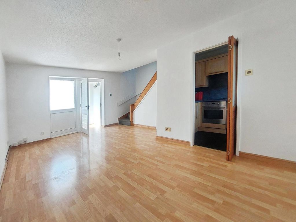 Property photo 2 of 9 Pbox-Img.Jpg