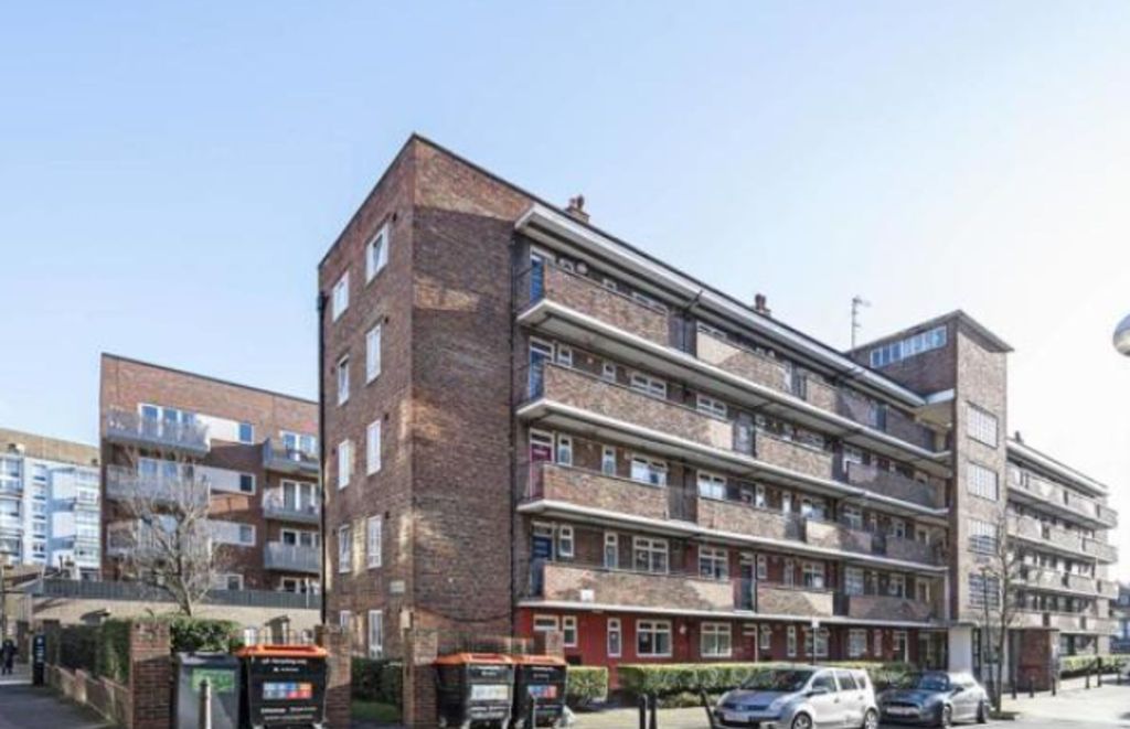 Property photo 1 of 4