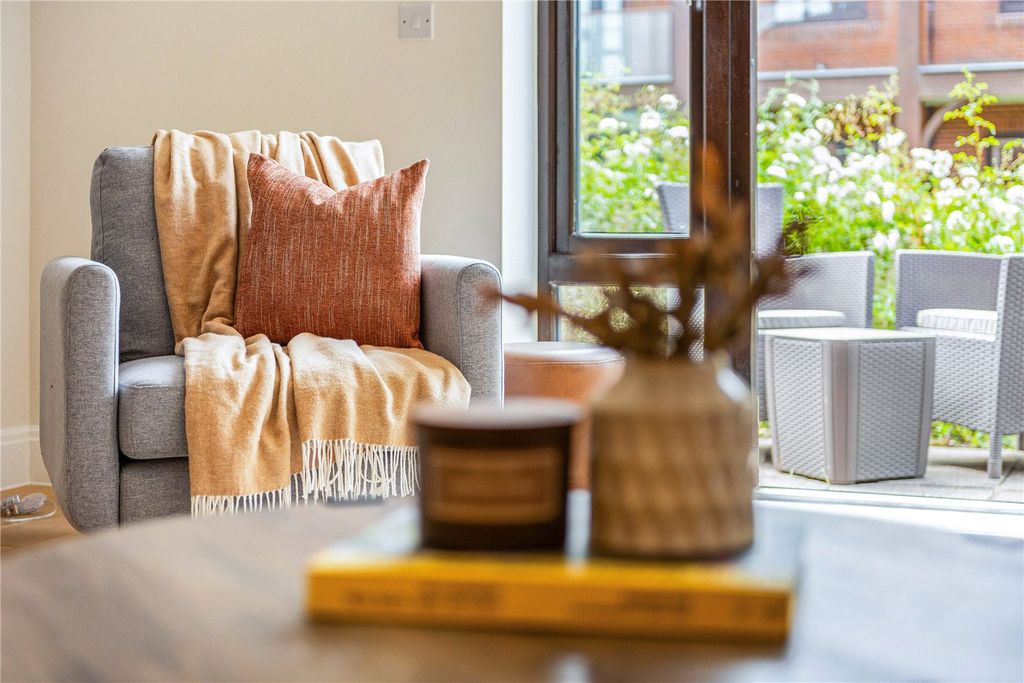 Property photo 2 of 8 Picture No. 02