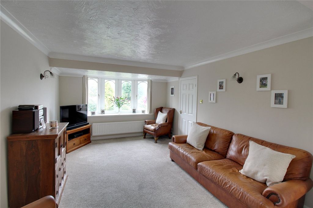 Property photo 2 of 17 Picture No. 09