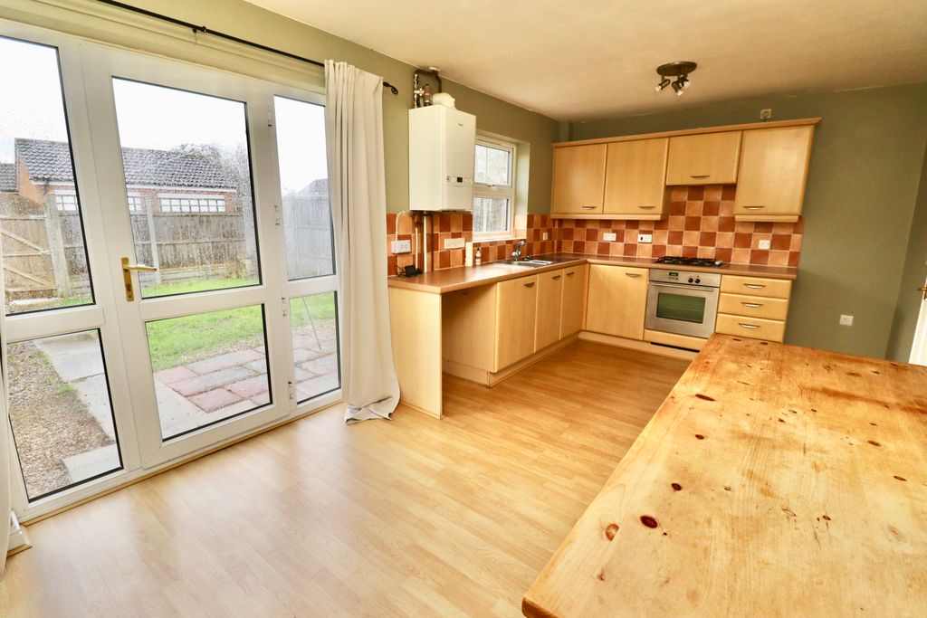 Property photo 3 of 19 Img_5480