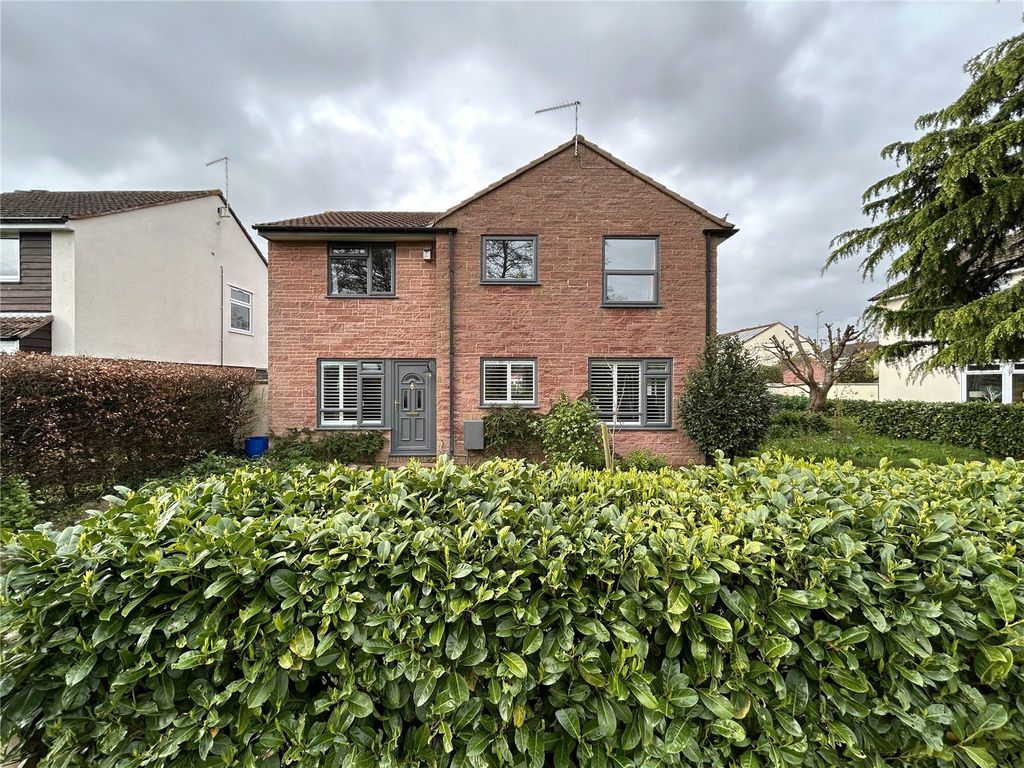 Property photo 1 of 29 Picture No. 01