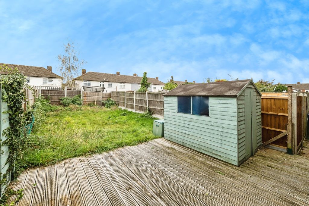 Property photo 3 of 17 Photo