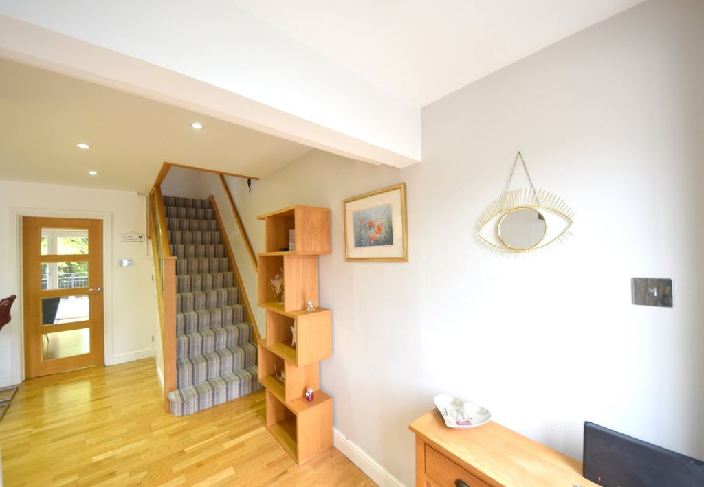 Property photo 2 of 15 Hallway